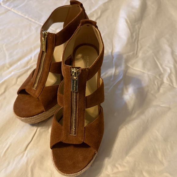 Michael Kors Brown Suede Damita Espadrille Wedge Sandals - Picture 4 of 10